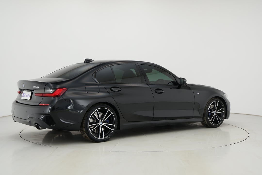 2021 BMW 3 30i M Sport, Automatic, 72625 km, Right Back Diagonal (45- Degree) View