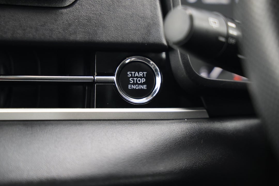 2024 Mitsubishi Outlander Es 5 Seat (2WD), Automatic, 53398 km, Keyless / Button Start