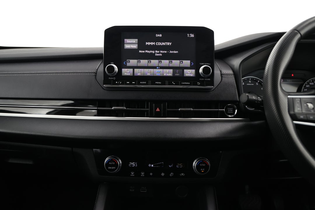 2024 Mitsubishi Outlander Es 5 Seat (2WD), Automatic, 53398 km, Center Console