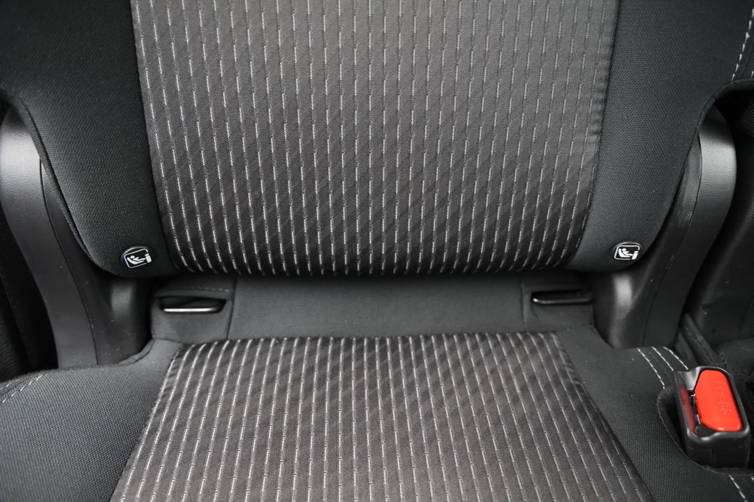 2024 Mitsubishi Outlander Es 5 Seat (2WD), Automatic, 53398 km, Child Seat Anchor Points