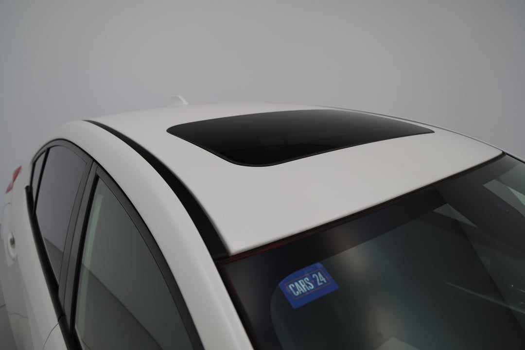 2016 Subaru WRX Premium (AWD), Manual, 109687 km, Roof/Sunroof View