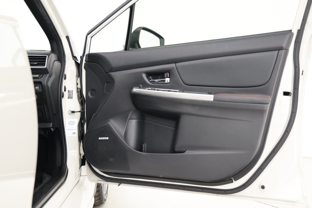 2016 Subaru WRX Premium (AWD), Manual, 109687 km, Speaker View