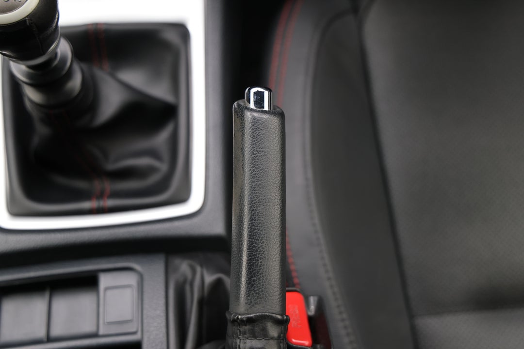 2016 Subaru WRX Premium (AWD), Manual, 109687 km, Handbrake