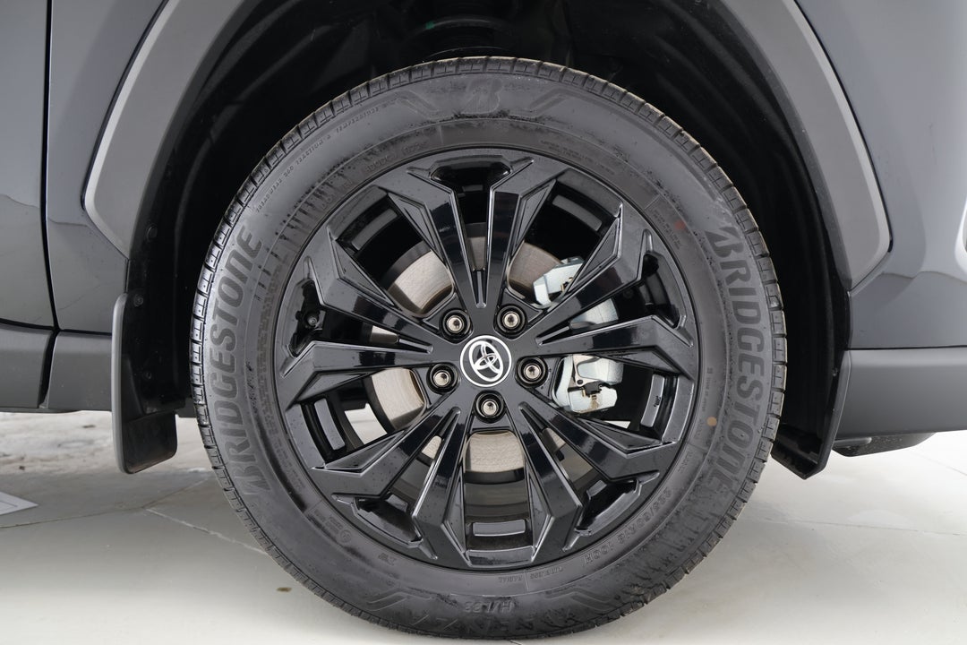 2025 Toyota RAV4 Cruiser (2WD) Hybrid, Automatic, 4948 km, Right Front Wheel