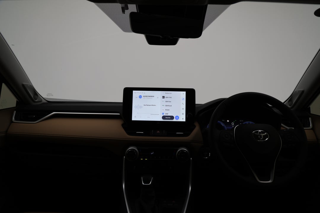 2025 Toyota RAV4 Cruiser (2WD) Hybrid, Automatic, 4948 km, Dashboard View