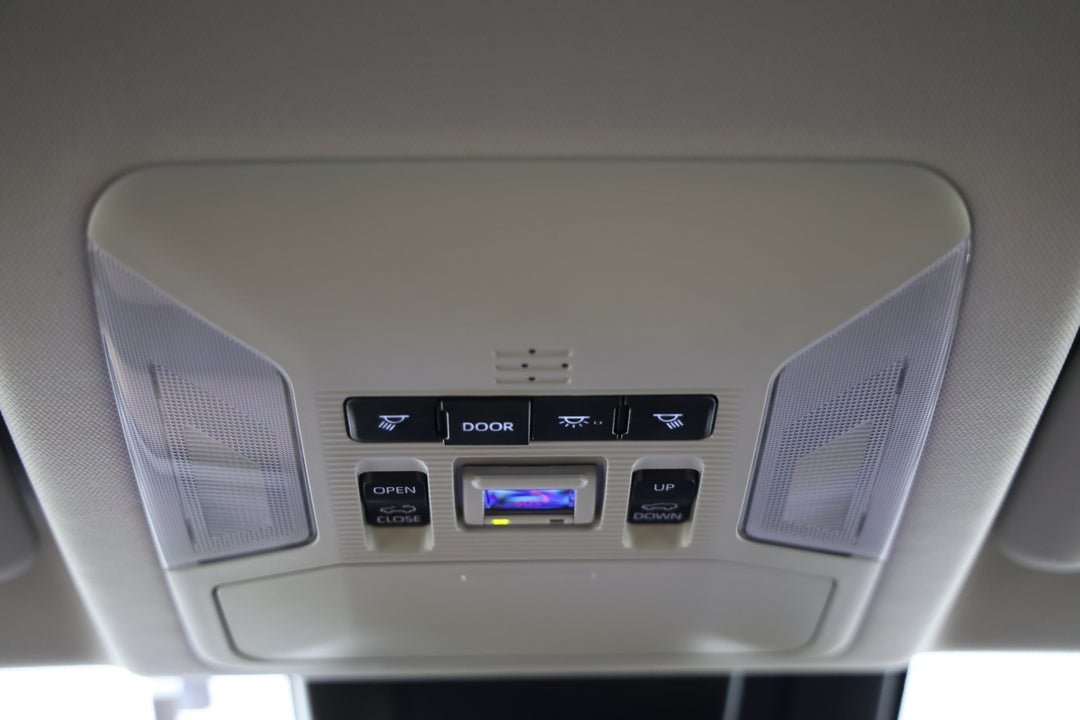 2025 Toyota RAV4 Cruiser (2WD) Hybrid, Automatic, 4948 km, On-Roof Controls/Sunglass holder