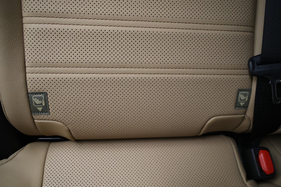 2025 Toyota RAV4 Cruiser (2WD) Hybrid, Automatic, 4948 km, Child Seat Anchor Points