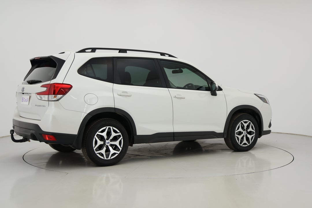 2023 Subaru Forester 2.5i (AWD), Automatic, 30131 km, Right Back Diagonal (45- Degree) View