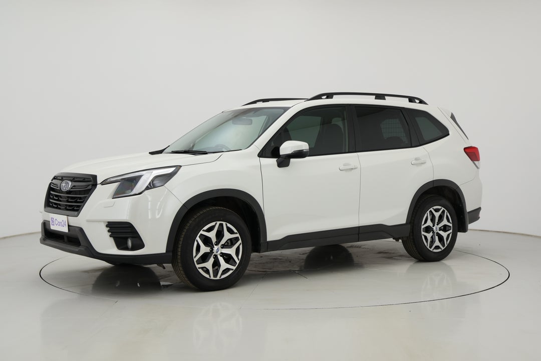 2023 Subaru Forester 2.5i (AWD), Automatic, 30131 km, Left Front Diagonal (45- Degree) View