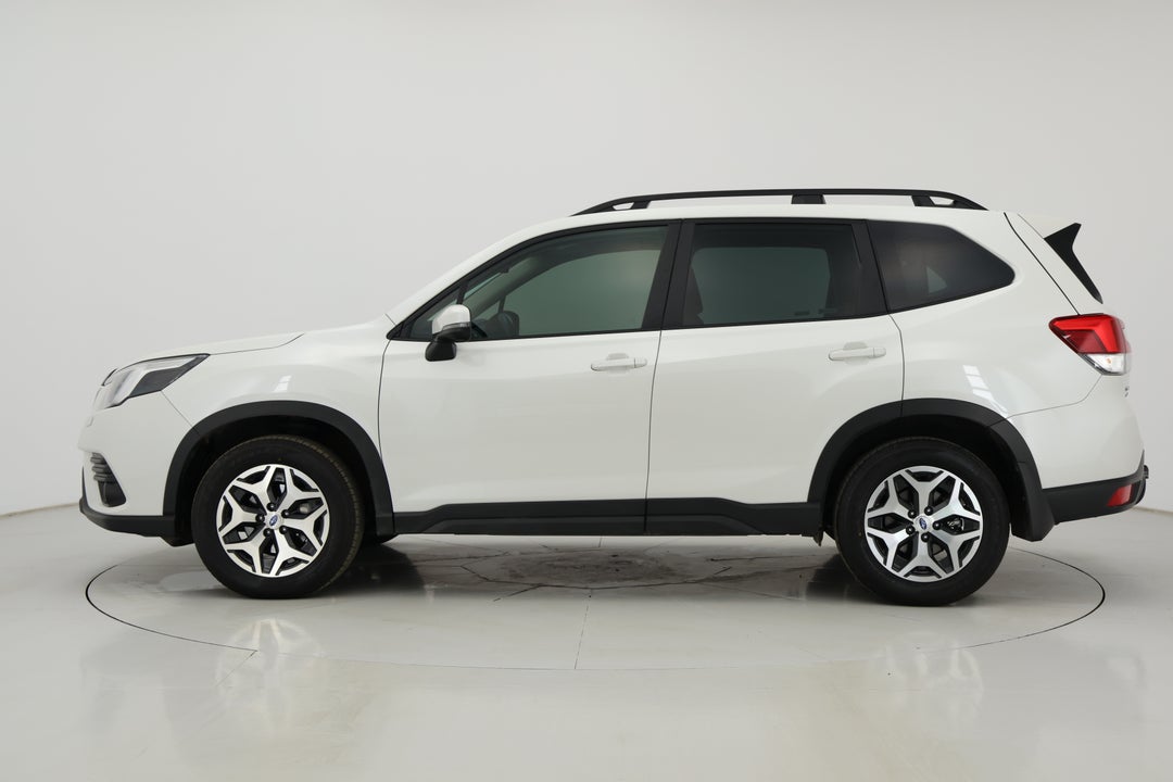 2023 Subaru Forester 2.5i (AWD), Automatic, 30131 km, Left Side View