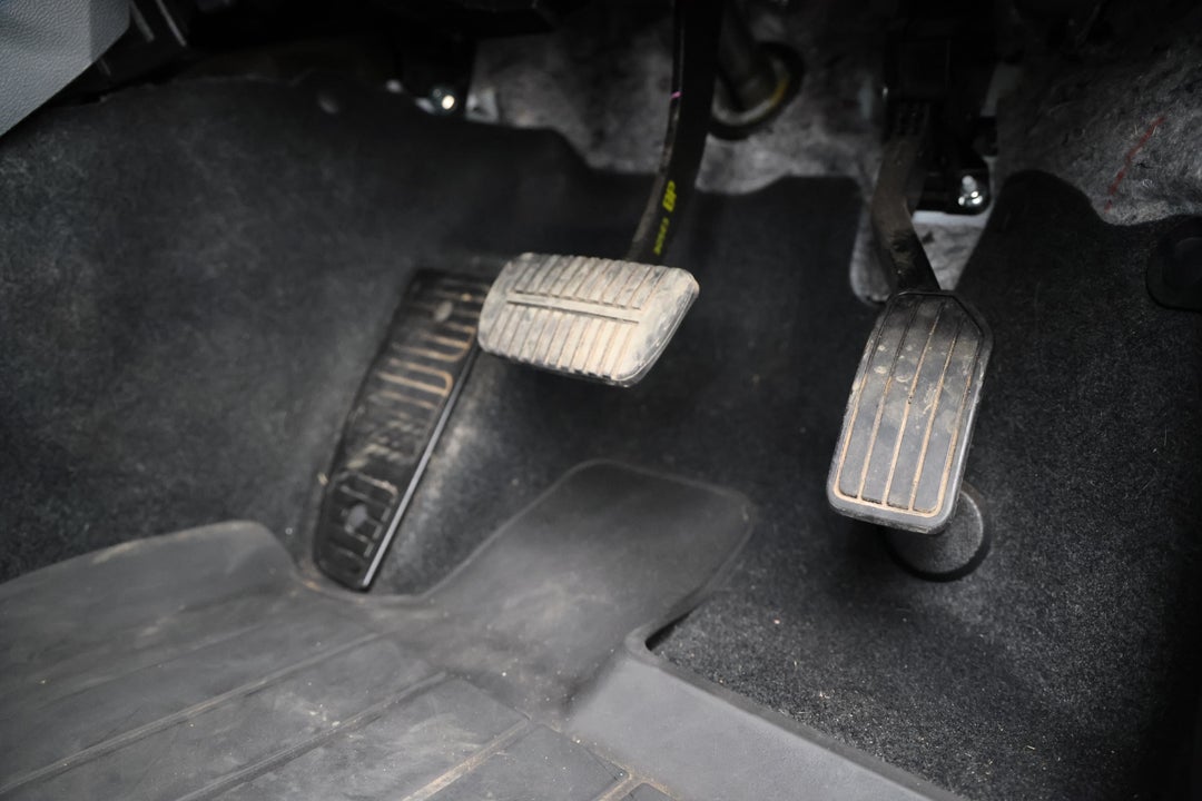 2023 Subaru Forester 2.5i (AWD), Automatic, 30131 km, Pedals and Footmat