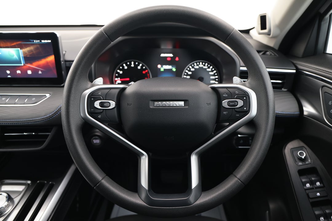 2024 GWM Haval Jolion Premium, Automatic, 20553 km, Steering Wheel Close-up