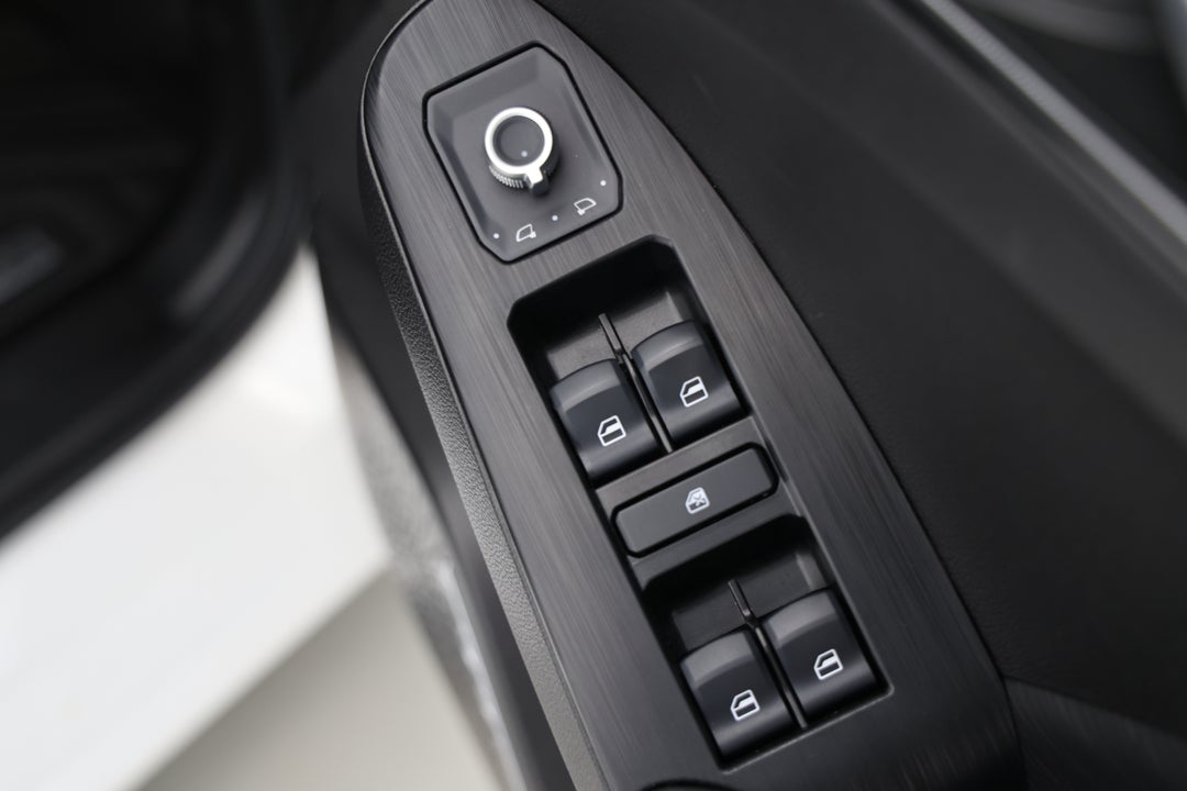 2024 GWM Haval Jolion Premium, Automatic, 20553 km, Drivers Side Door Panel Controls