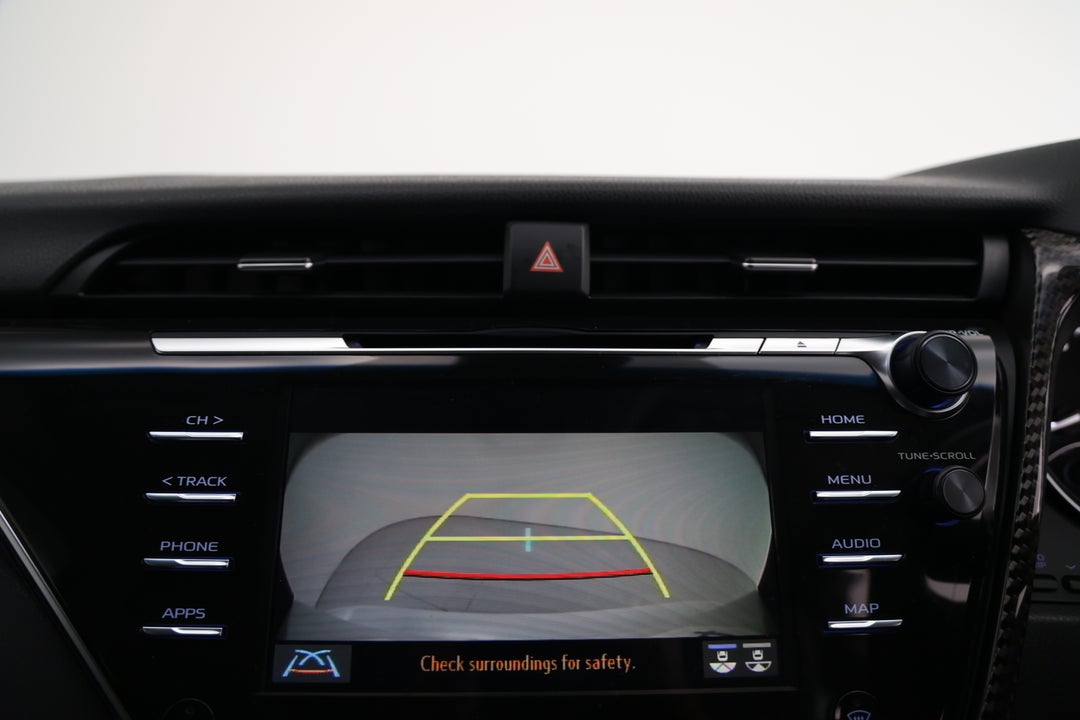 2018 Toyota Camry Sx V6, Automatic, 114851 km, Parking Camera