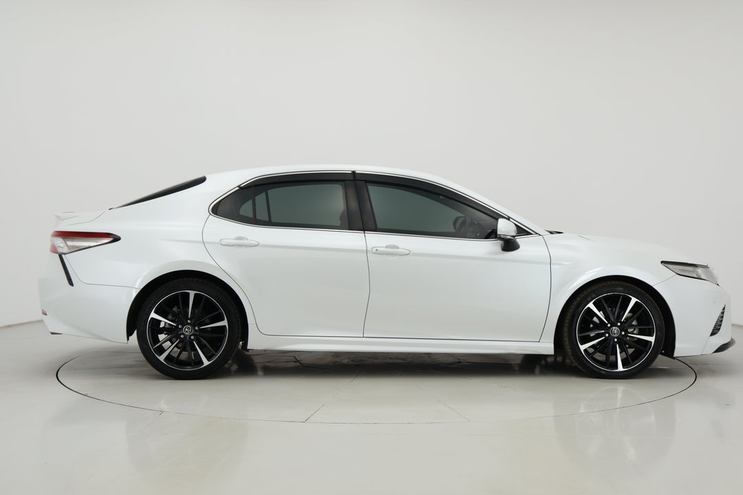 2018 Toyota Camry Sx V6, Automatic, 114851 km, Right Side View