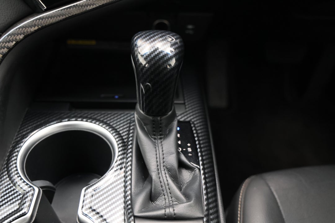 2018 Toyota Camry Sx V6, Automatic, 114851 km, Gear Lever 