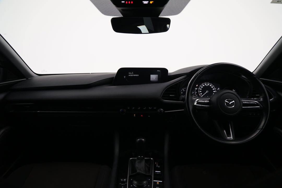 2021 Mazda 3 G20 Pure, Automatic, 51215 km, Dashboard View