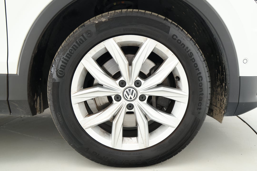 2018 Volkswagen Tiguan 162 Tsi Highline, Automatic, 72202 km, Right Front Wheel
