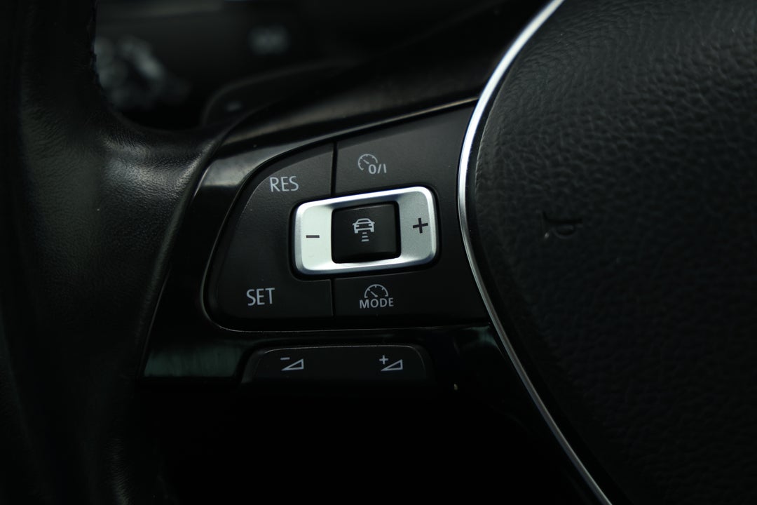 2018 Volkswagen Tiguan 162 Tsi Highline, Automatic, 72202 km, Cruise Control