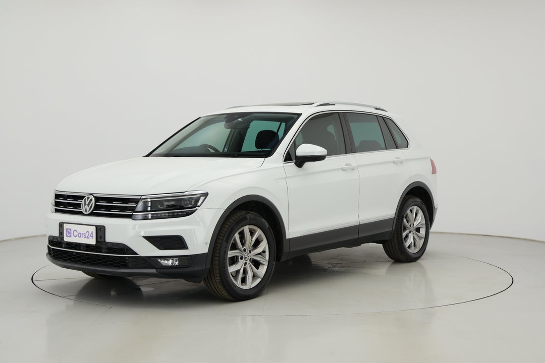 2018 Volkswagen Tiguan 162 Tsi Highline, Automatic, 72202 km, Left Front Diagonal (45- Degree) View