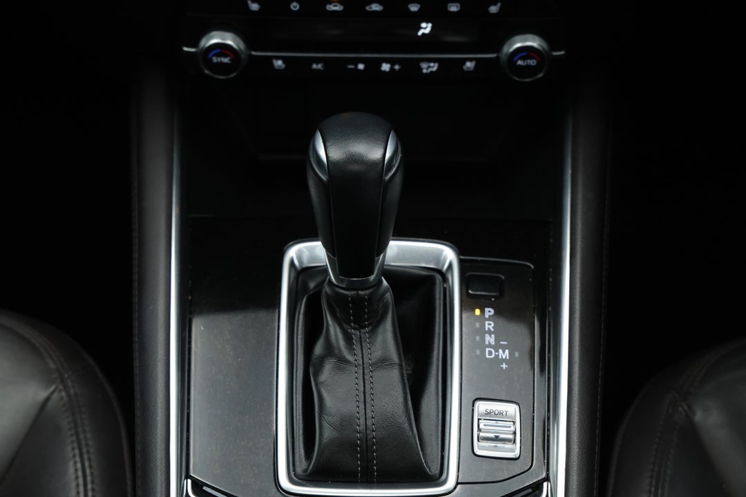 2019 Mazda CX-5 Akera (4x4), Automatic, 130610 km, Gear Lever 