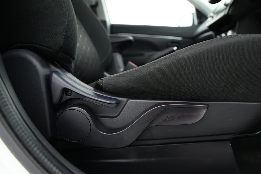 2023 Mitsubishi ASX Es (2WD), Automatic, 51639 km, Drivers Side Adjustment Panel