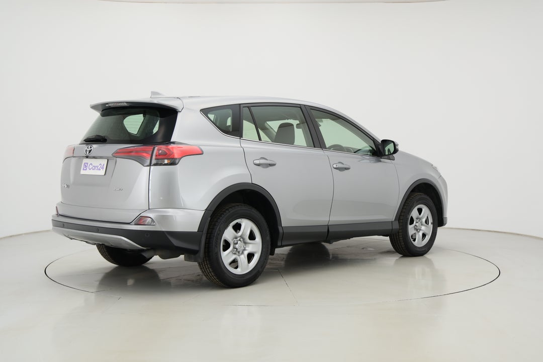 2017 Toyota RAV4 Gx (4x4), Automatic, 100818 km, Right Back Diagonal (45- Degree) View