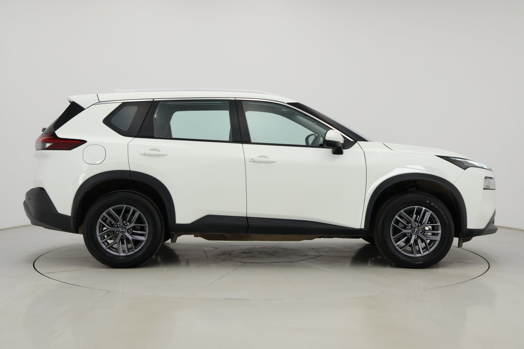2024 Nissan X-trail St (2WD), Automatic, 51609 km, Right Side View