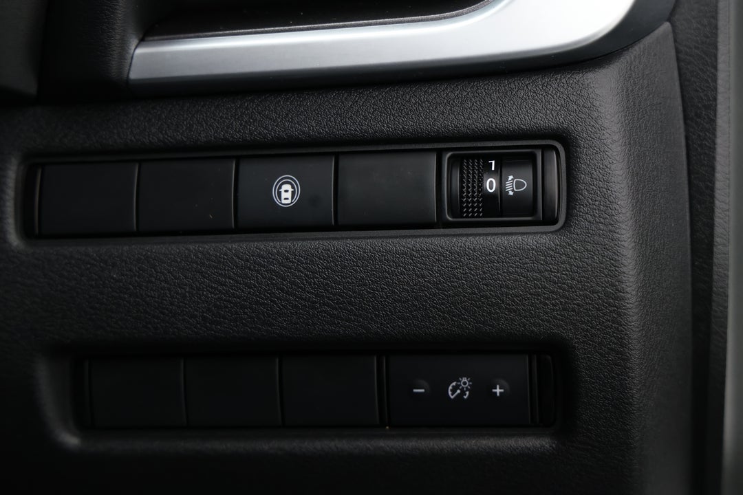 2024 Nissan X-trail St (2WD), Automatic, 51609 km, Utility Switches/Buttons