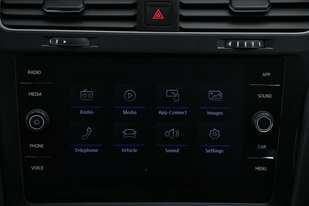 2018 Volkswagen Golf 110 Tsi Trendline, Automatic, 82627 km, Infotainment System