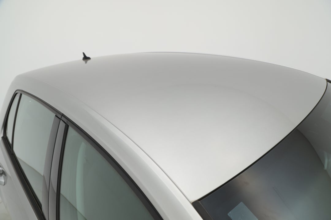 2018 Volkswagen Golf 110 Tsi Trendline, Automatic, 82627 km, Roof/Sunroof View