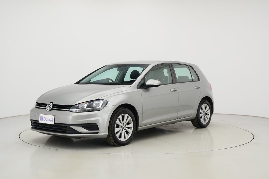 2018 Volkswagen Golf 110 Tsi Trendline, Automatic, 82627 km, Left Front Diagonal (45- Degree) View