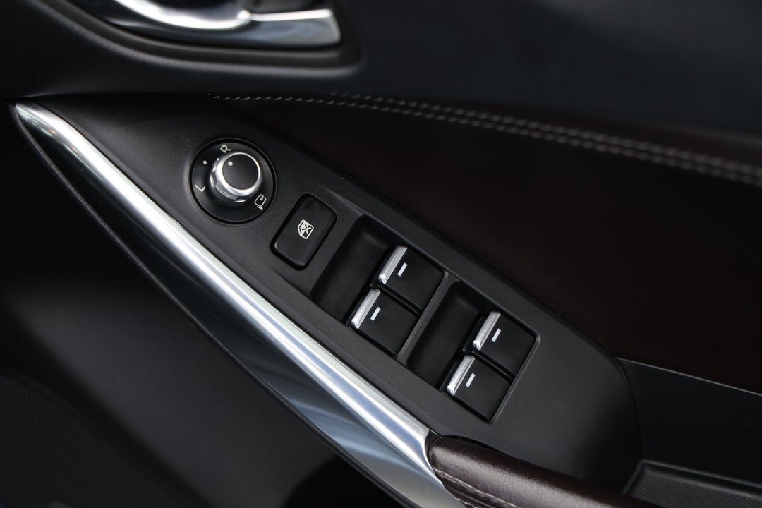 2016 Mazda 6 Touring, Automatic, 101297 km, Drivers Side Door Panel Controls
