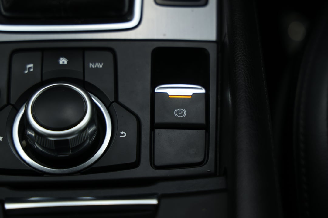 2016 Mazda 6 Touring, Automatic, 101297 km, Handbrake