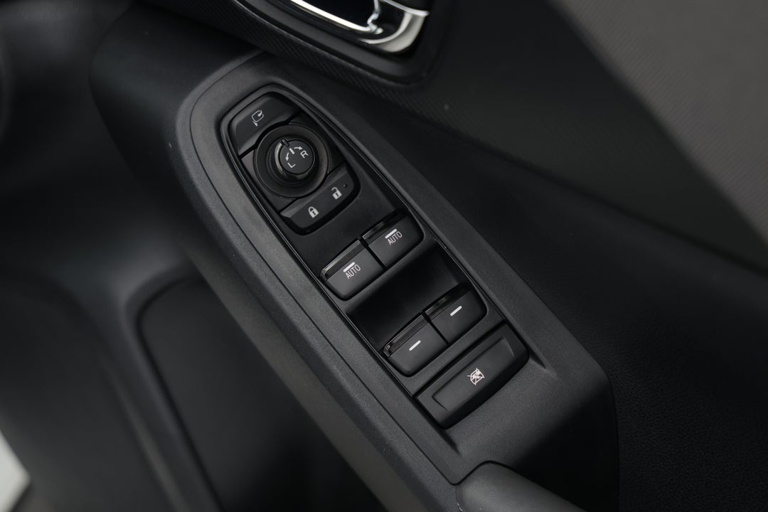 2024 Subaru Crosstrek AWD 2.0l, Automatic, 21038 km, Drivers Side Door Panel Controls