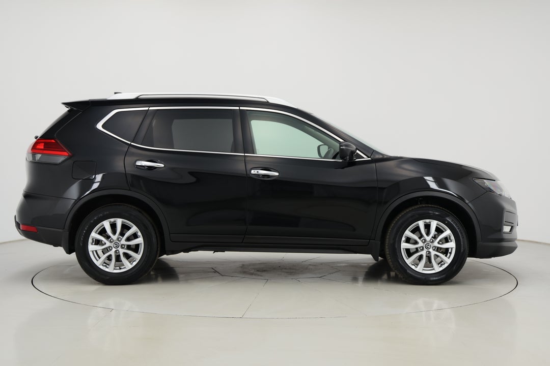 2018 Nissan X-trail St-l (2WD), Automatic, 65352 km, Right Side View