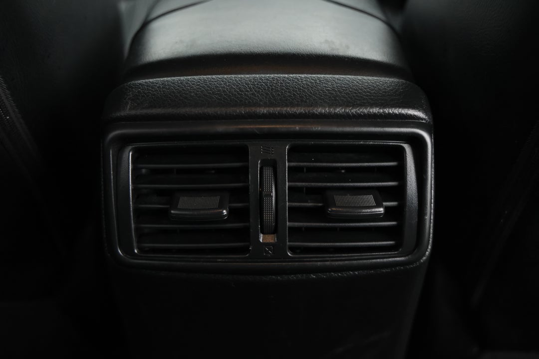 2018 Nissan X-trail St-l (2WD), Automatic, 65352 km, Rear A/C Vent