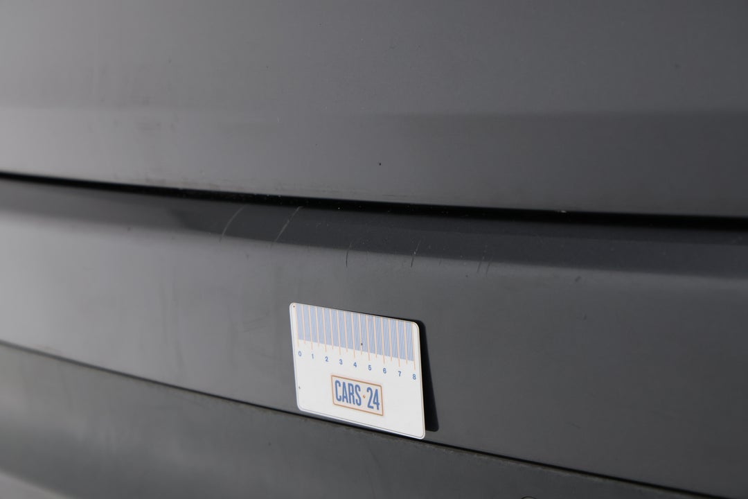 2016 Kia Sorento Gt-line (4x4), Automatic, 102924 km, Bumper Rear Scratch