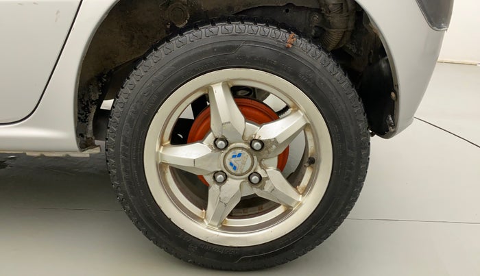 2013 Hyundai Santro Xing GL PLUS, Petrol, Manual, 79,983 km, Left Rear Wheel