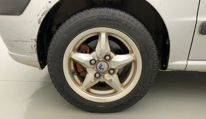 2013 Hyundai Santro Xing GL PLUS, Petrol, Manual, 79,983 km, Left Front Wheel