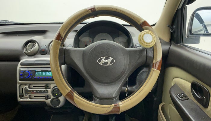 2013 Hyundai Santro Xing GL PLUS, Petrol, Manual, 79,983 km, Steering Wheel Close Up