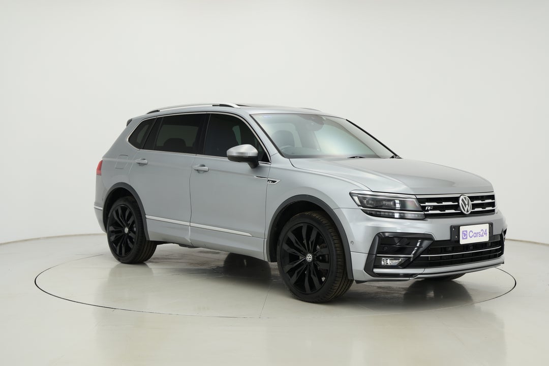2019 Volkswagen Tiguan 162 Tsi Highline, Automatic, 81723 km, Right Front Diagonal (45- Degree) View