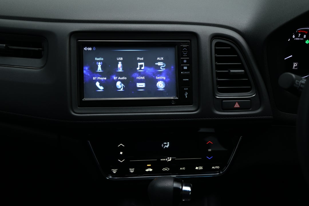 2019 Honda HR-V Vti, Automatic, 56229 km, Center Console