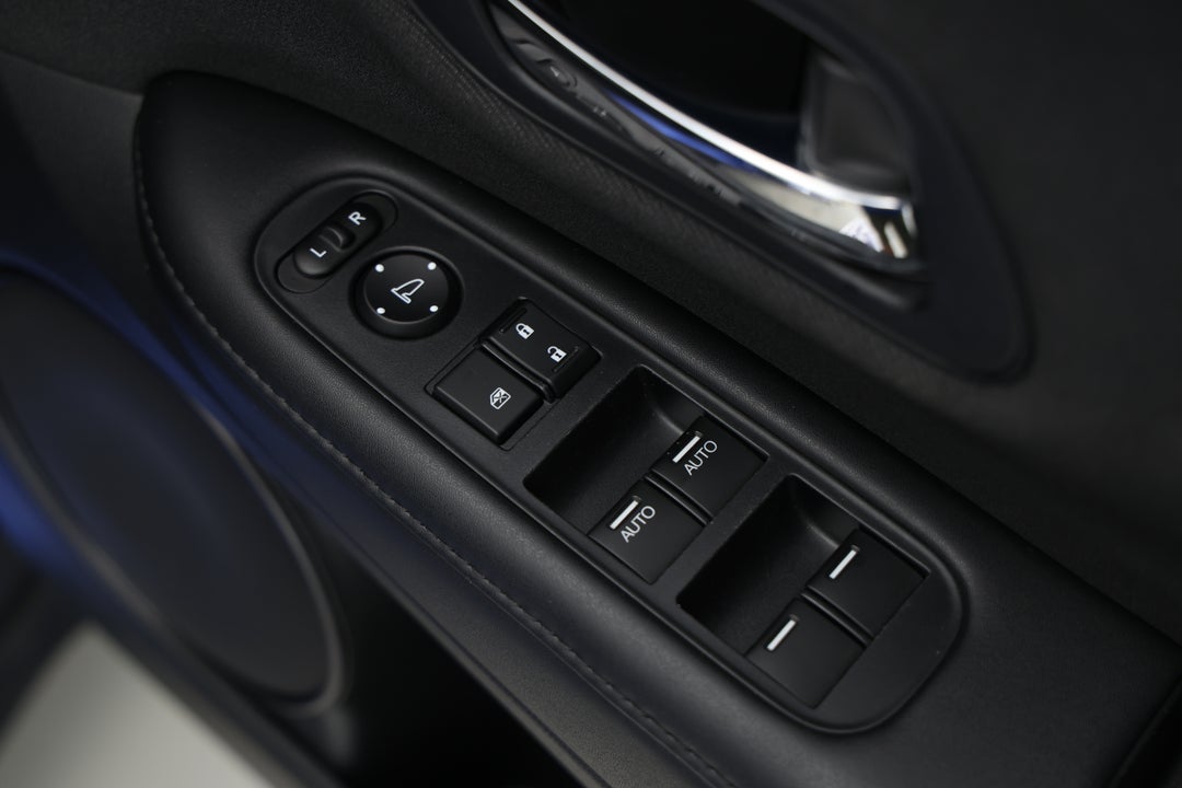 2019 Honda HR-V Vti, Automatic, 56229 km, Drivers Side Door Panel Controls