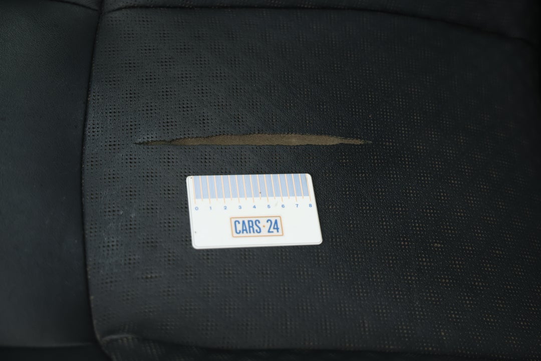 2018 Toyota C-HR Koba (AWD), Automatic, 133633 km, Seats Rear RHS Tear