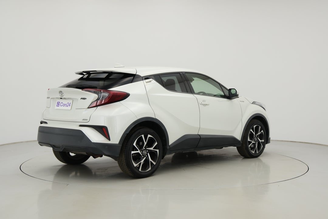 2018 Toyota C-HR Koba (AWD), Automatic, 133633 km, Right Back Diagonal (45- Degree) View