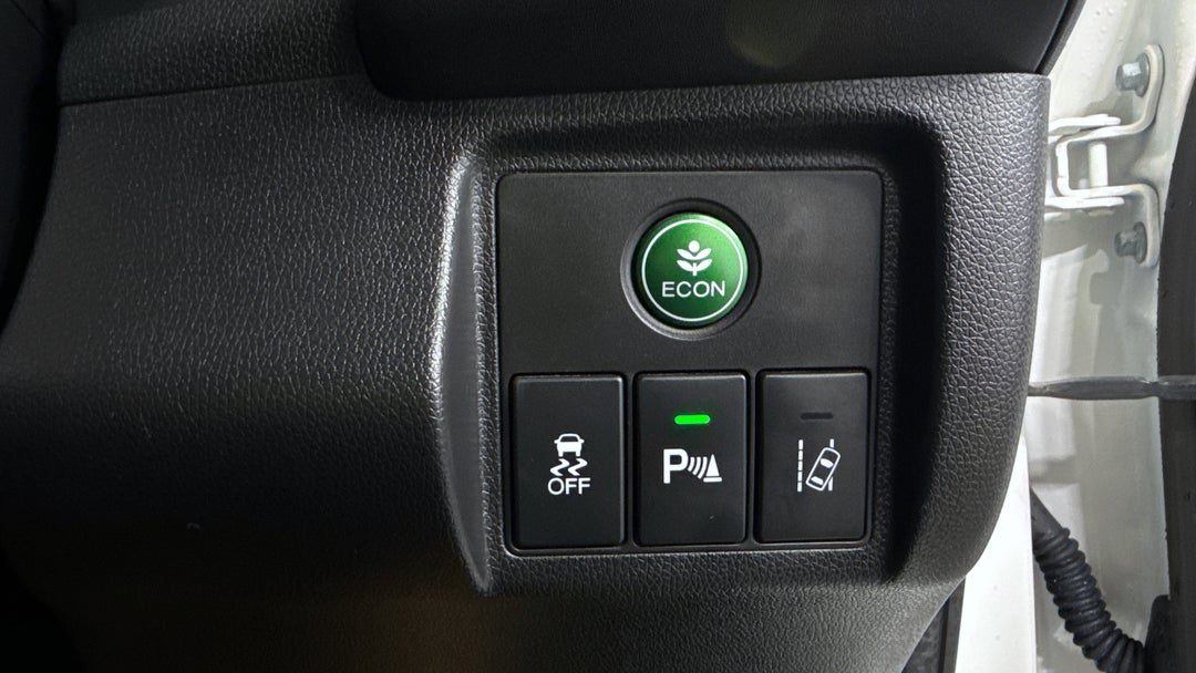 2019 Honda HR-V Vti-lx, Automatic, 94458 km, Utility Switches/Buttons