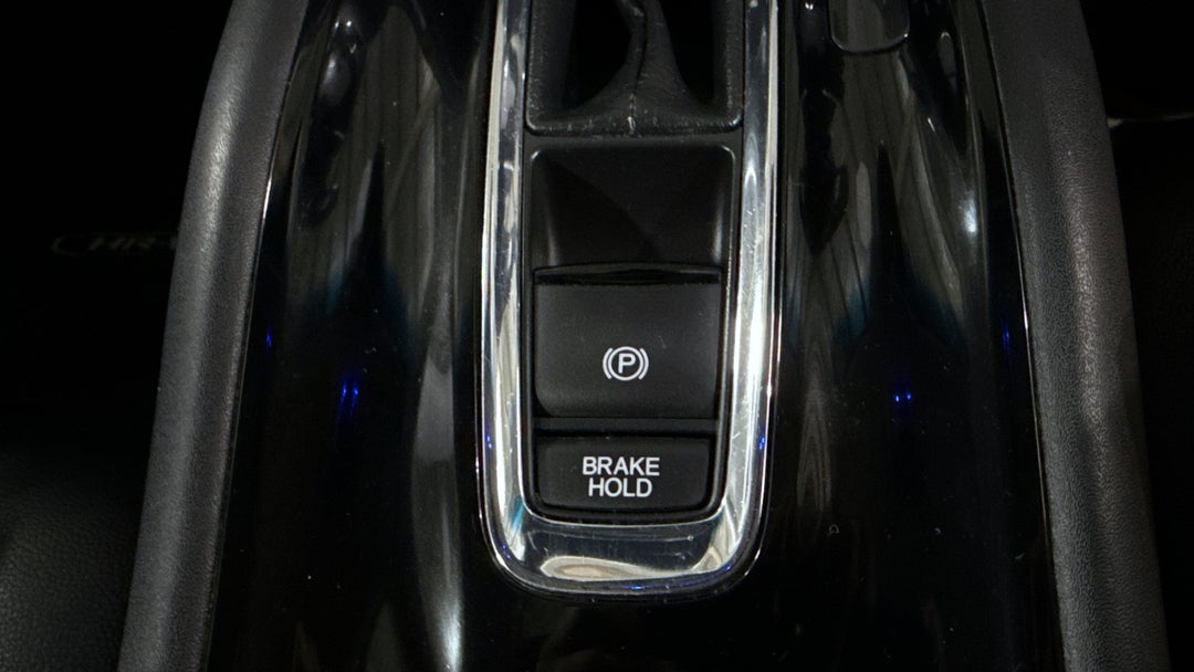 2019 Honda HR-V Vti-lx, Automatic, 94458 km, Handbrake