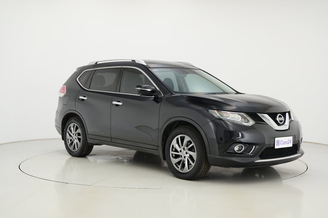 2017 Nissan X-trail Ti (4x4), Automatic, 143044 km, Right Front Diagonal (45- Degree) View