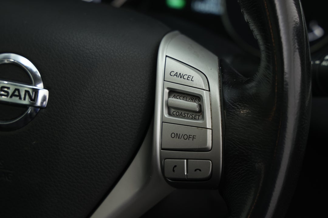 2017 Nissan X-trail Ti (4x4), Automatic, 143044 km, Cruise Control